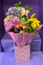 Load image into Gallery viewer, Mothers Day Bouquet